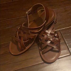 Brown leather American eagle sandals